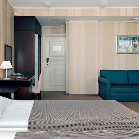 Hestia Hotel Maestro Old Town Талин Екстериор снимка