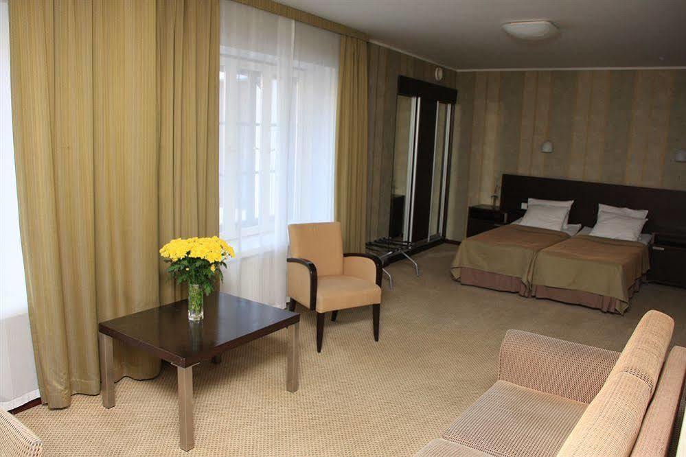 Hestia Hotel Maestro Old Town Талин Екстериор снимка