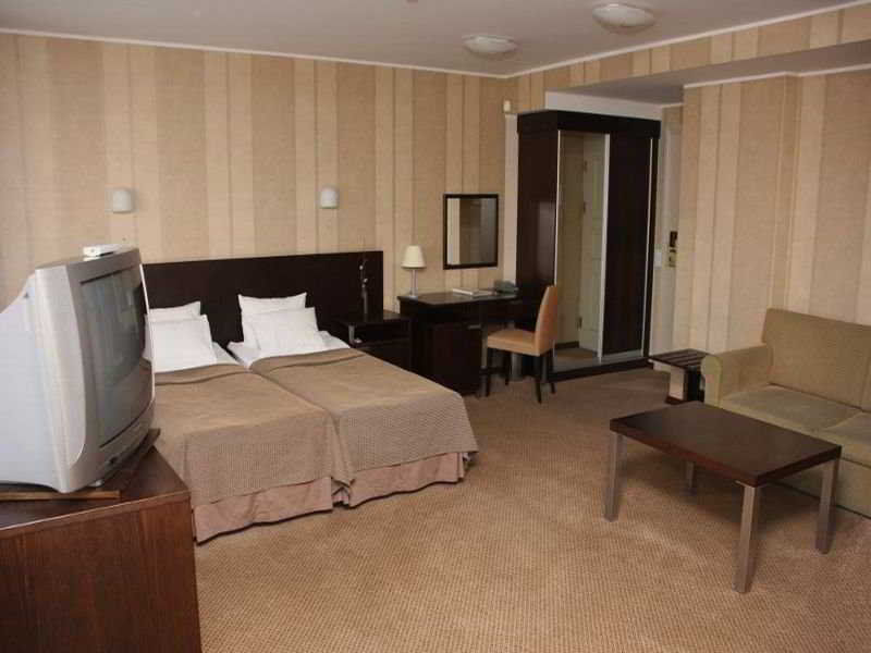 Hestia Hotel Maestro Old Town Талин Екстериор снимка