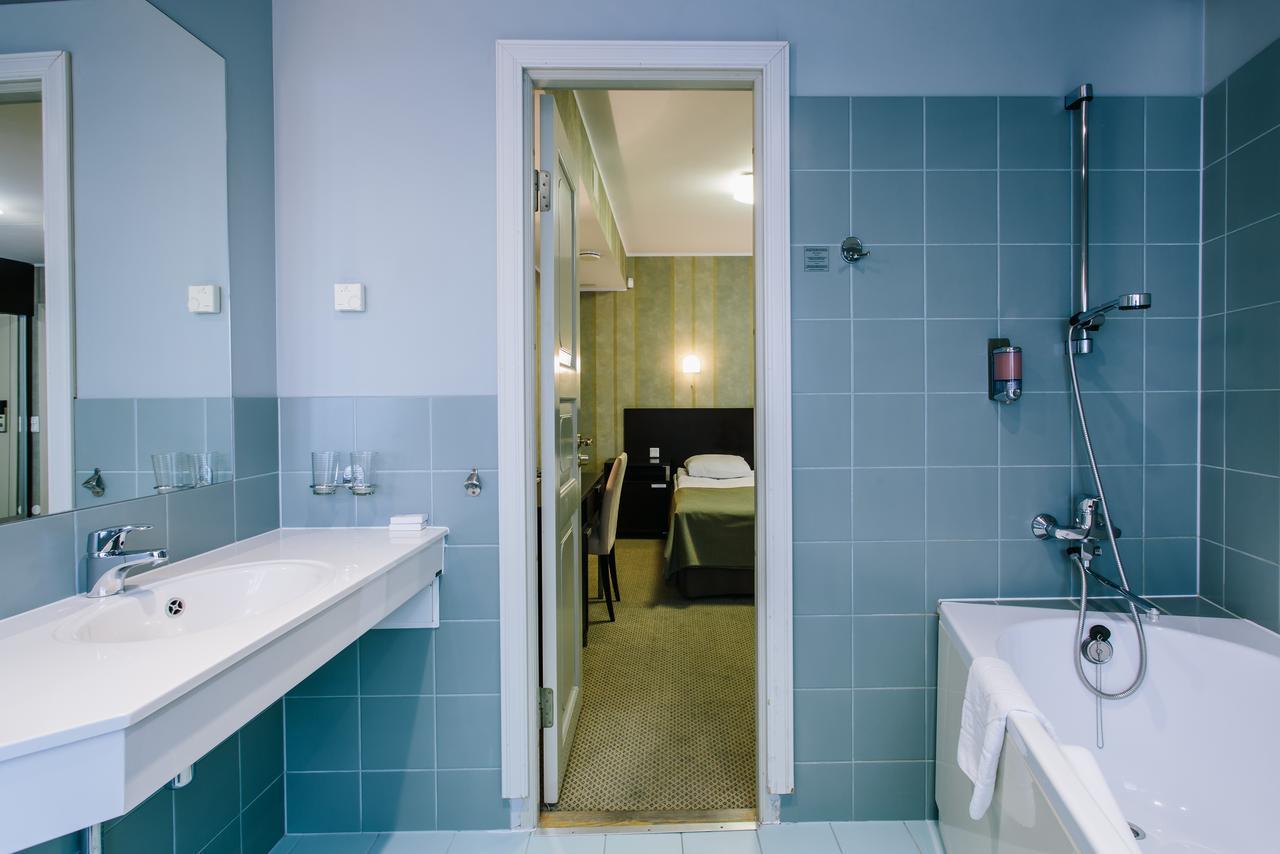 Hestia Hotel Maestro Old Town Талин Екстериор снимка