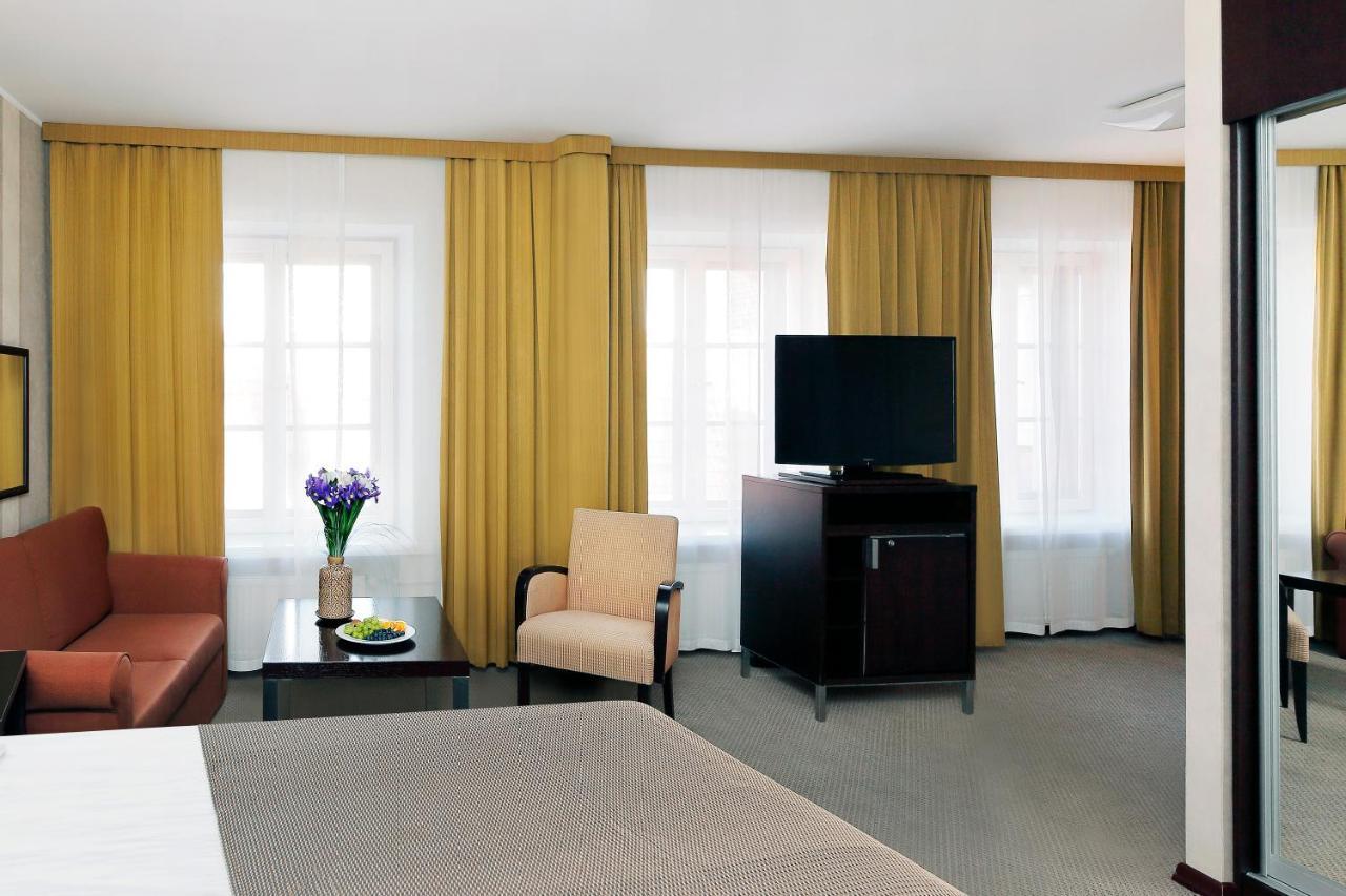 Hestia Hotel Maestro Old Town Талин Екстериор снимка
